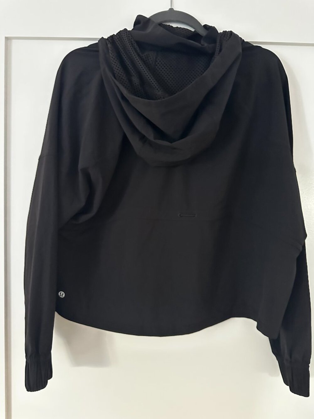 Lululemon Cropped Anorak Half-Zip Pullover- Black, Size 6 - Picture 4 of 7
